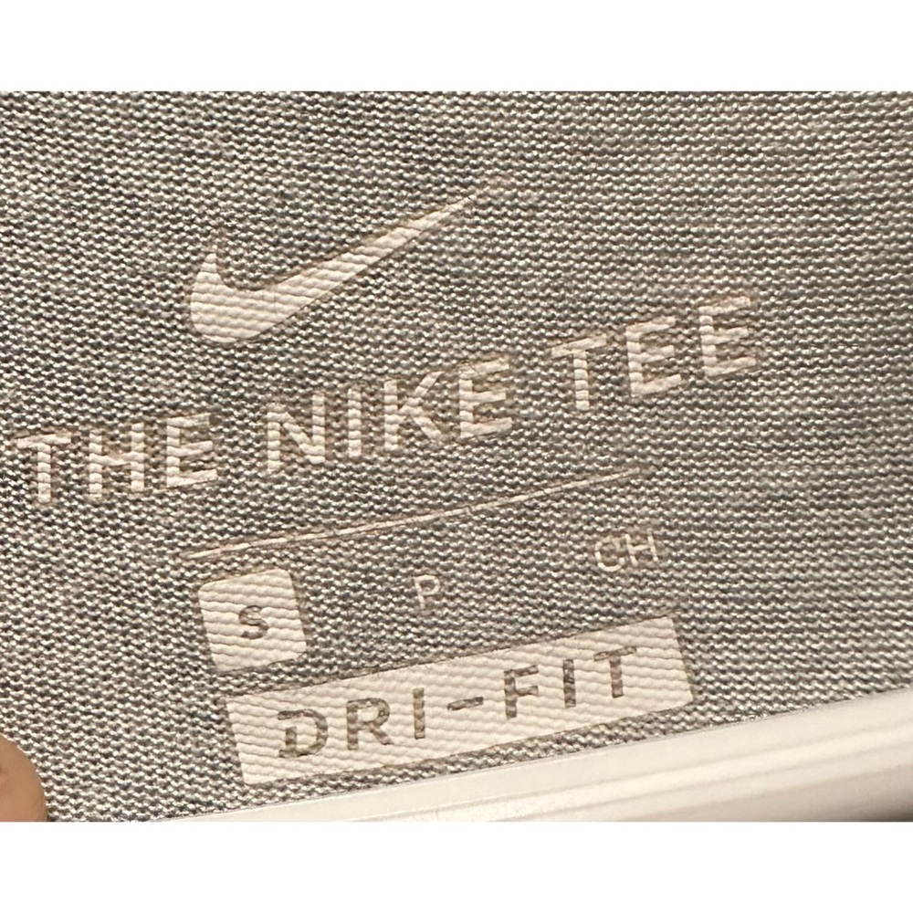 Nike Dri-Fit Kids T-Shirt Size Small - Grey - Picture 2 of 5